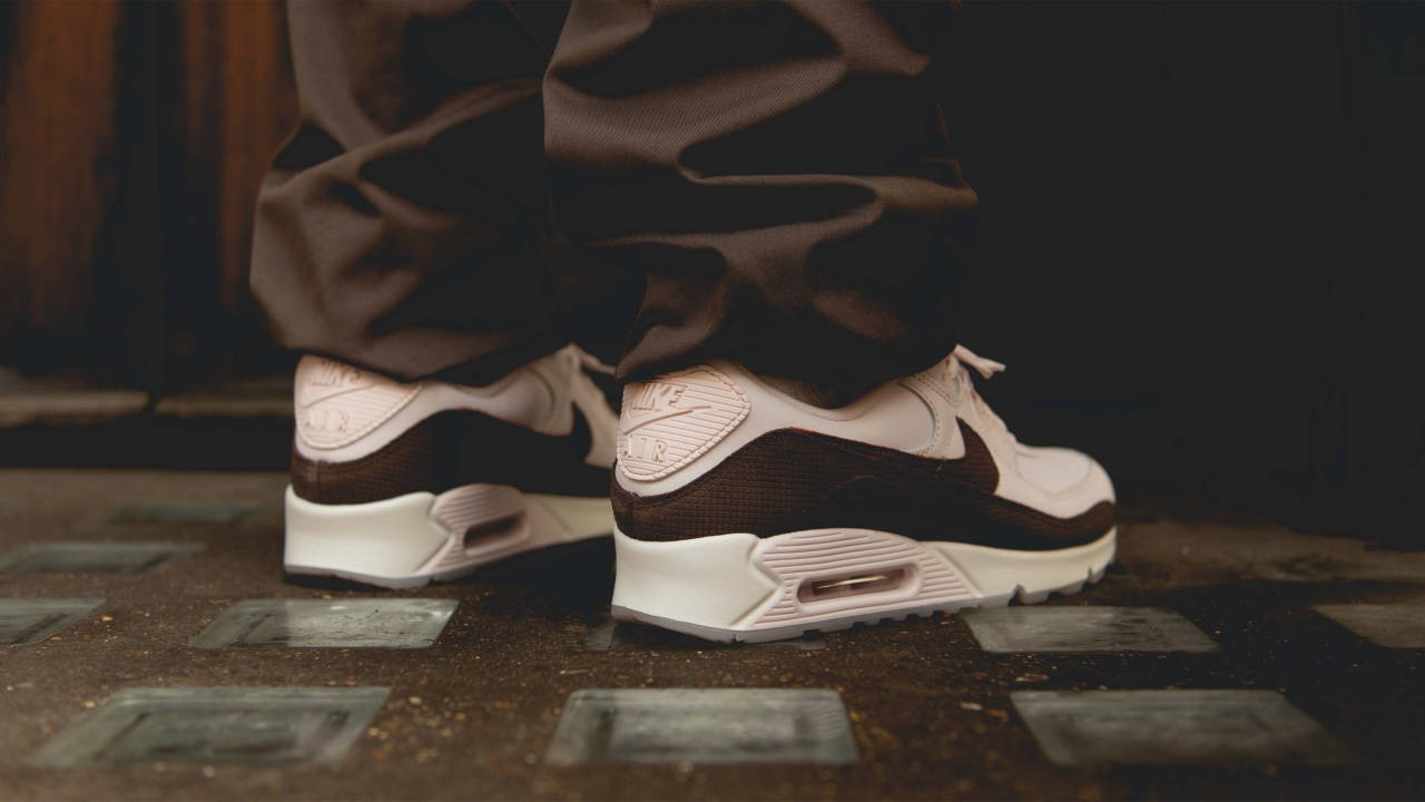 Nike AM90 4