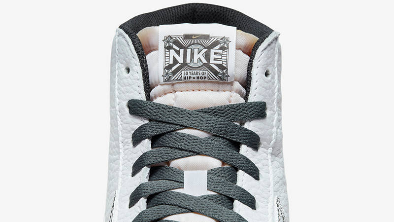 Nike Blazer Mid Classics White Grey DV7194-100 Detail