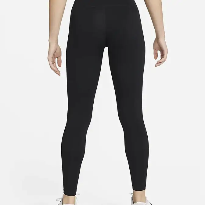 https://cms-cdn.thesolesupplier.co.uk/2023/02/nike-pro-mid-rise-full-length-graphic-training-leggings-black-backside_w672_h672.jpg.webp