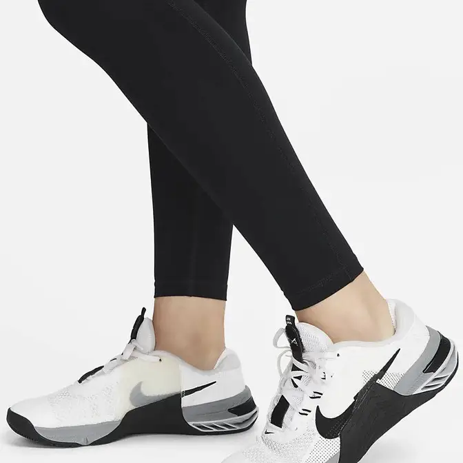 Nike basketball Pro Mid-Rise Full-Length Graphic Training Leggings Black Side View