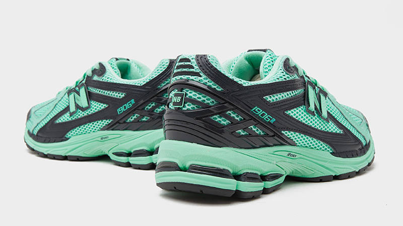 size x New Balance 1906R Green Black M1906RSB Back