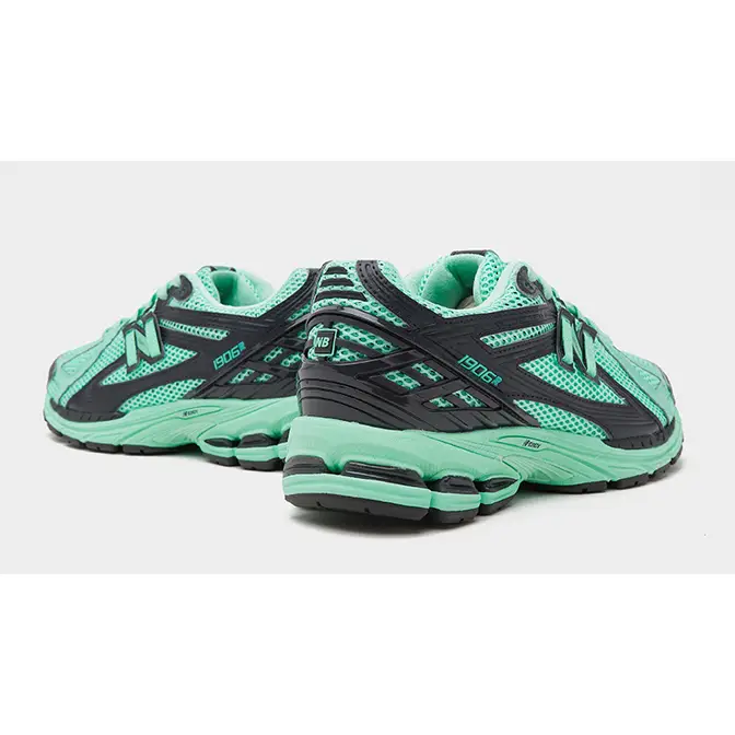 Black and mint green new balance hotsell