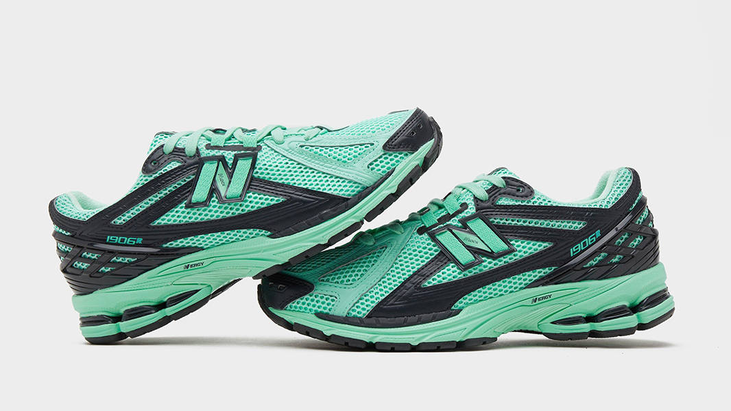 size x New Balance 1906R Green Black M1906RSB Side