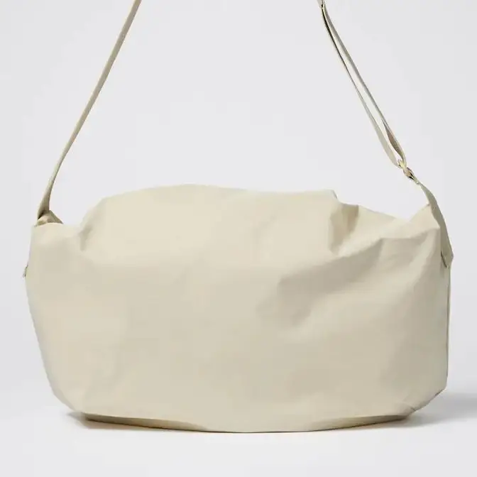 UNIQLO U Drawstring Shoulder Bag | Where To Buy | 461841-SIZ999 | The ...