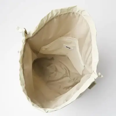 Uniqlo U Drawstring Shoulder Bag Natural inside