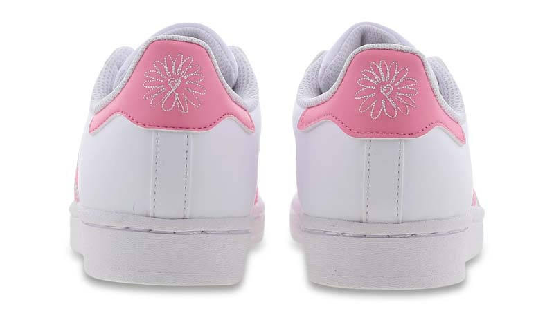 Light pink outlet adidas superstars