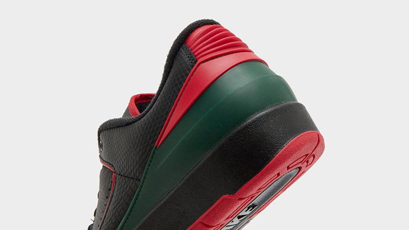Air Jordan 2 Low Christmas Black heel