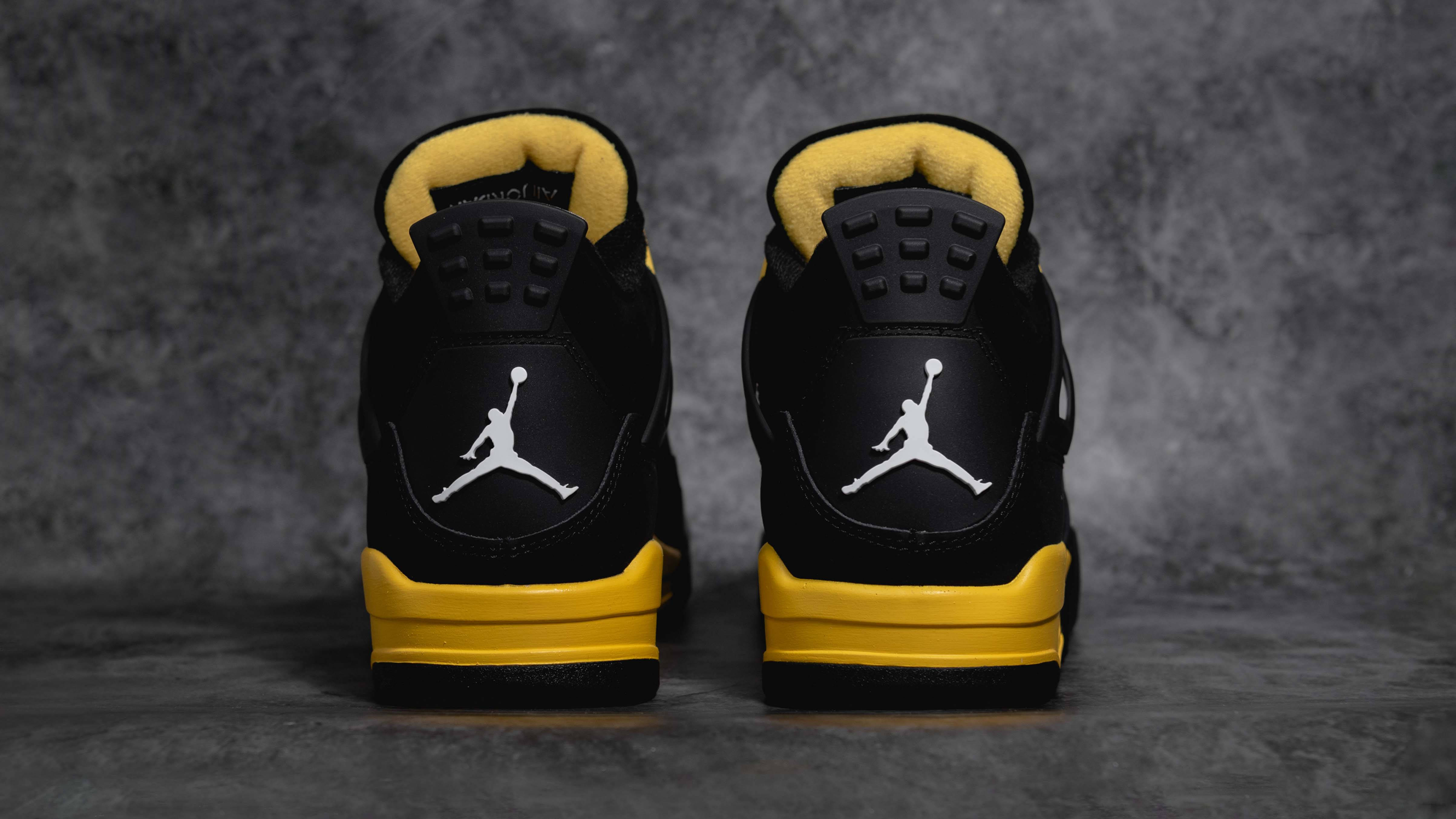 The Air Jordan 4 “Thunder” Is Now Available on Sole Market
