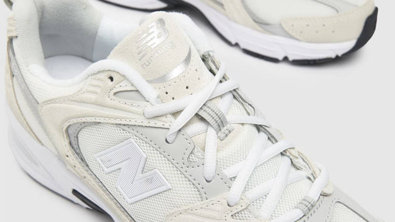 New Balance 530 Beige Silver White Closeup