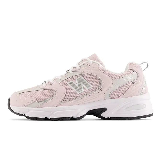 New Balance 530 sneakers in stone - Exclusive to ASOS