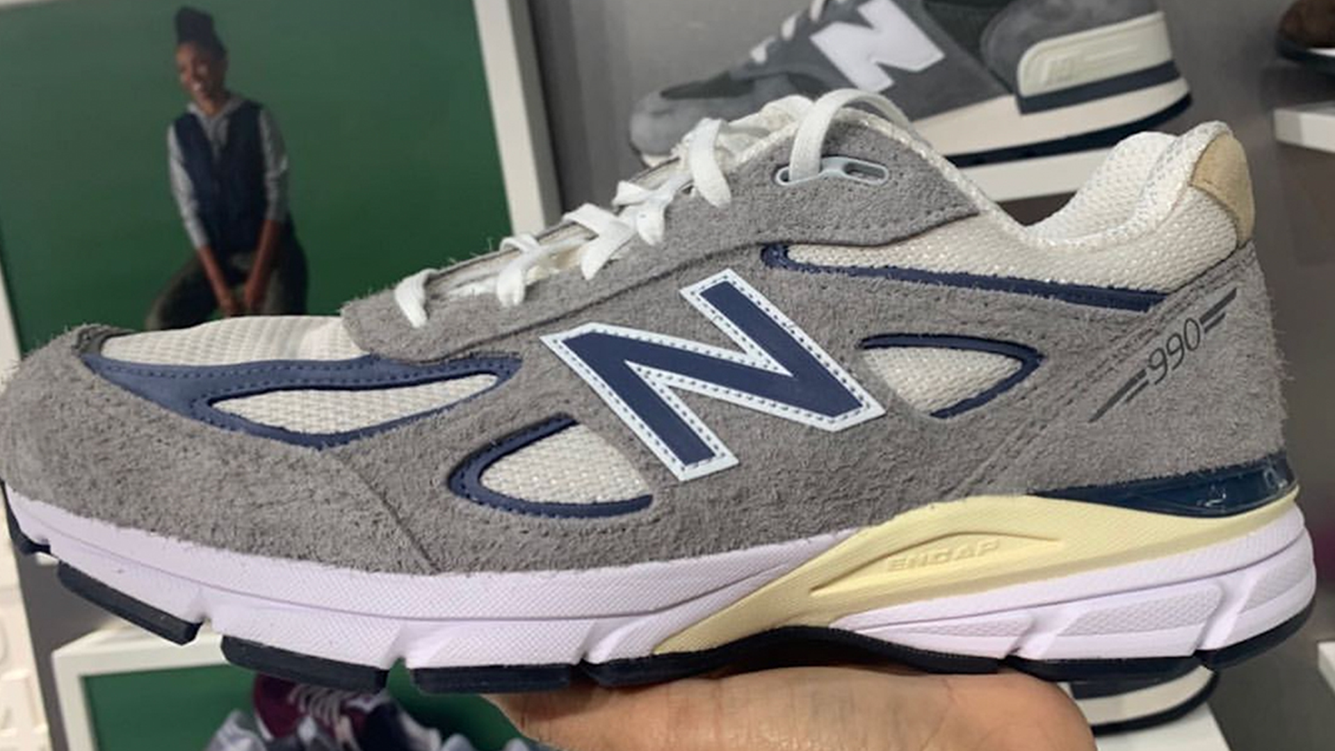New Balance 990v4 Grey Navy