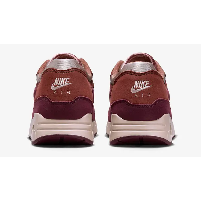 Mauve nike hotsell air max