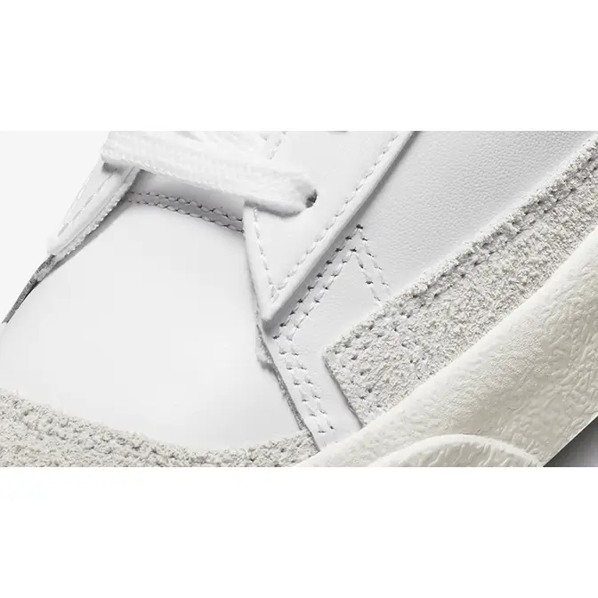 Nike Blazer Mid 77 White Game Royal CZ1055-124 Detail
