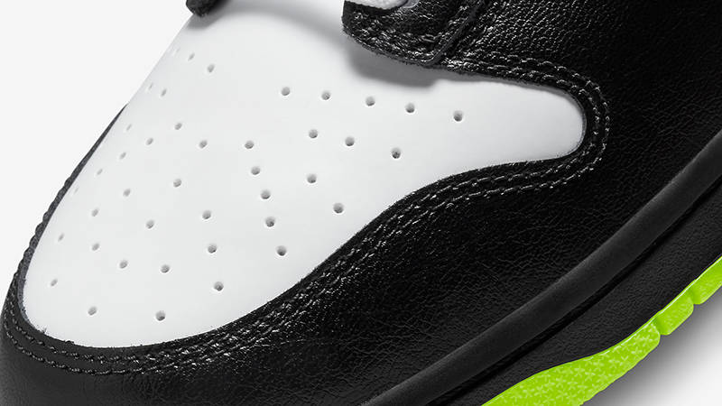 Nike Dunk High Electric White Black Volt FD0732-100 Detail