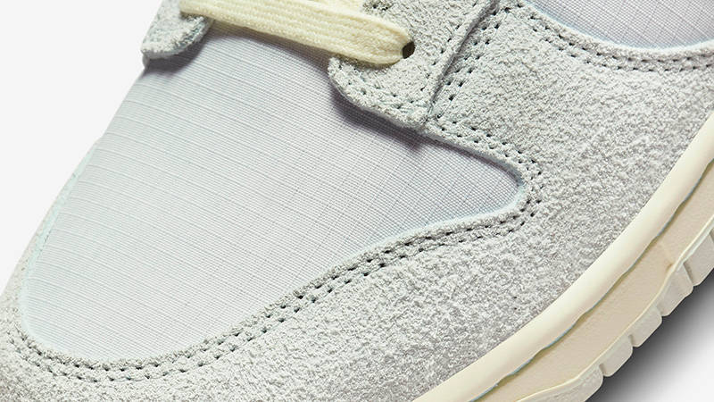 Nike Dunk Low Gone Fishing DV7210-001 Detail