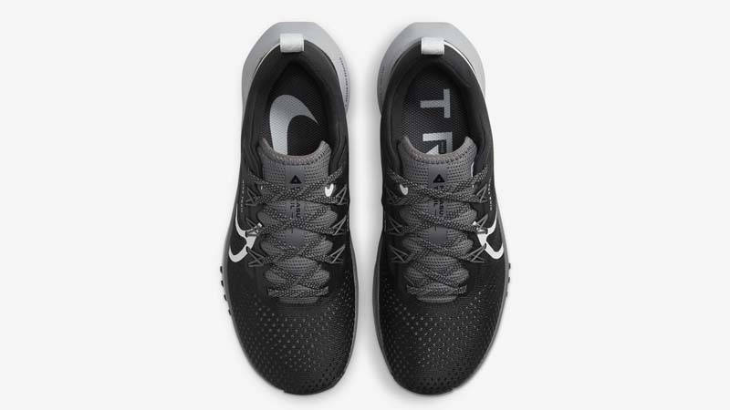 Nike Pegasus Trail 4 Black Dark Grey Middle