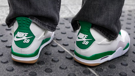 How to Cop the Nike SB x Air Jordan 4 "Pine Green" How to Cop the Nike SB x Air Jordan 4 "Pine Green"