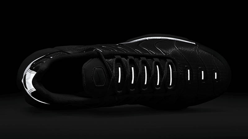 Nike TN Air Max Plus Metallic Silver FJ1012-095 on dark