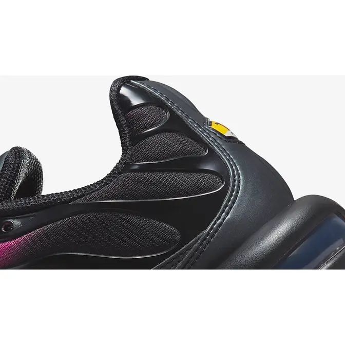 Nike Air Max Plus ''Black/Pink'' - FJ5481-010