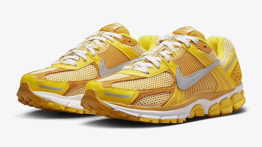 Nike Zoom Vomero 5 Varsity Maize Front