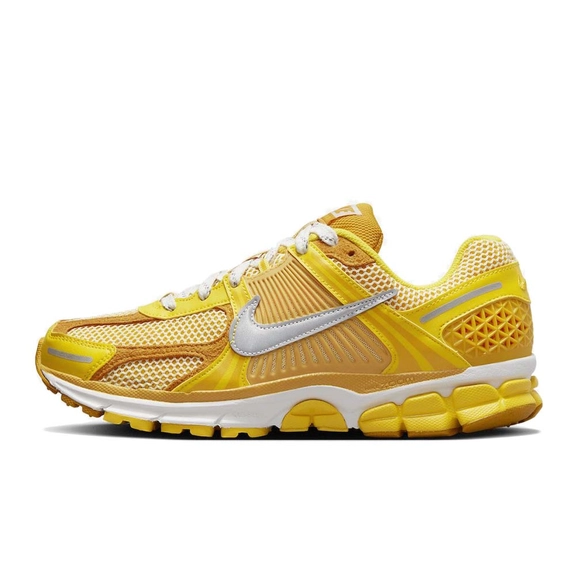 Nike Zoom Vomero 5 Varsity Maize