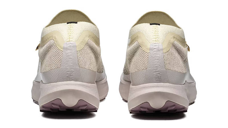 Salomon Pulsar Advanced Moth Moonscape Back