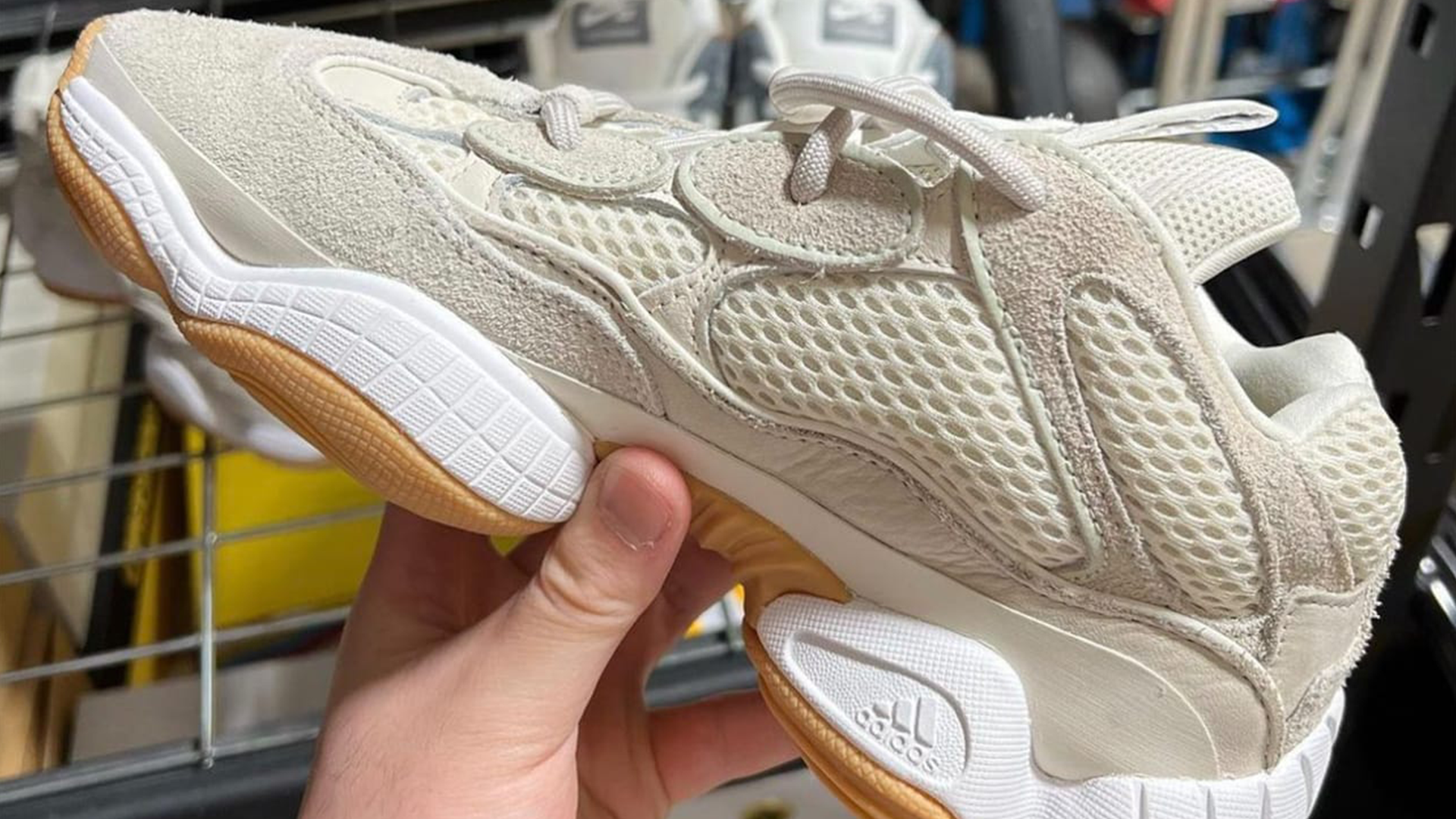 Yeezy 500 gum store bottom