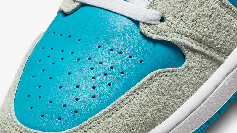 Air Jordan 1 Low Aquatone DX4334-300 Detail
