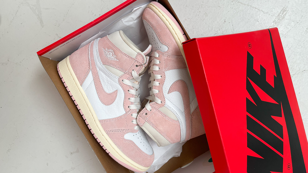 Image via The Sole Supplier You Can Now Cop the Air Jordan 1 "Washed Pink" Via Sole Market