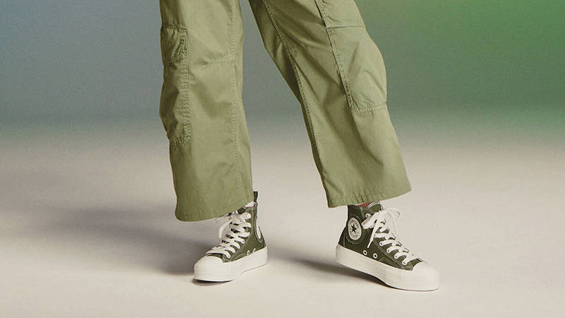 Converse Chuck Taylor Patch Utility Lift Platform High Green A06099C on feet