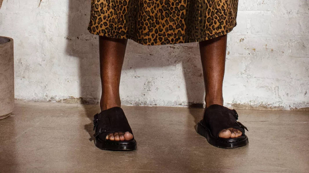Dr. Martens Dayne Slide Sandals Black 27498001 on feet