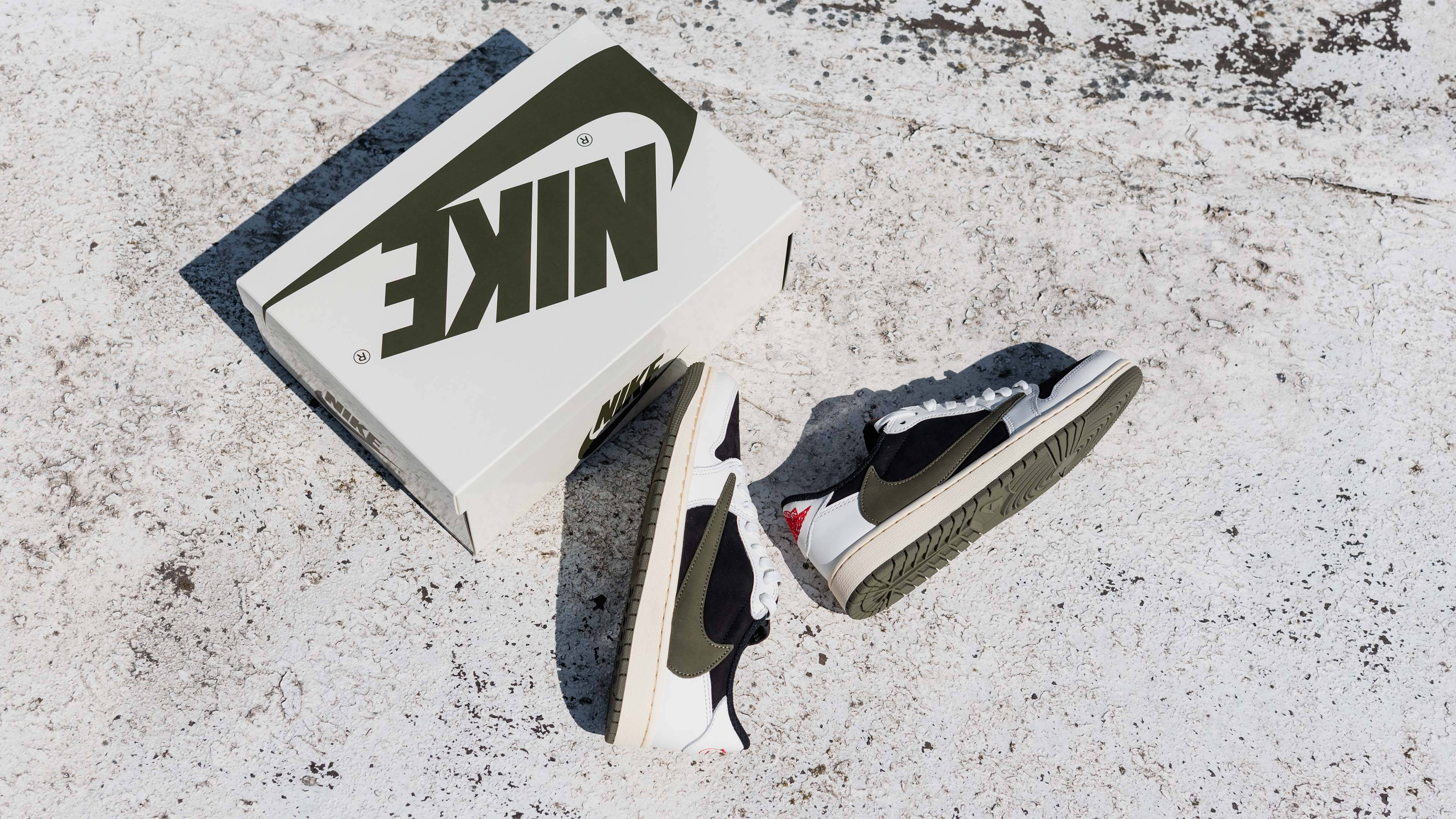 Travis Scott x Air Jordan 1 Low OG Olive