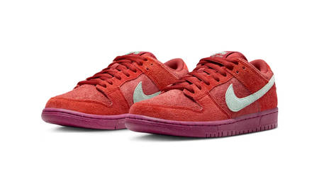 Shaggy Suede Uppers Decorate the Nike SB Dunk Low "Mystic Red"
