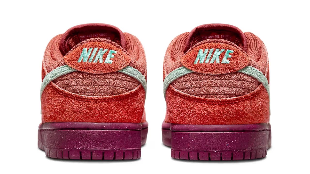 Shaggy Suede Uppers Decorate the Nike SB Dunk Low "Mystic Red"