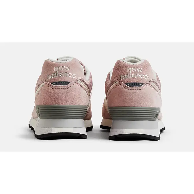 New balance hot sale mauve sneakers