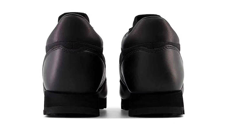 New Balance Rainier Low Black UALGSBBB Back