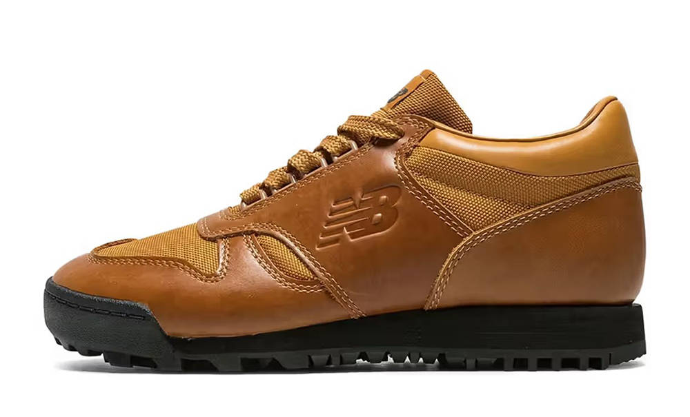 New Balance Rainier Low Camel