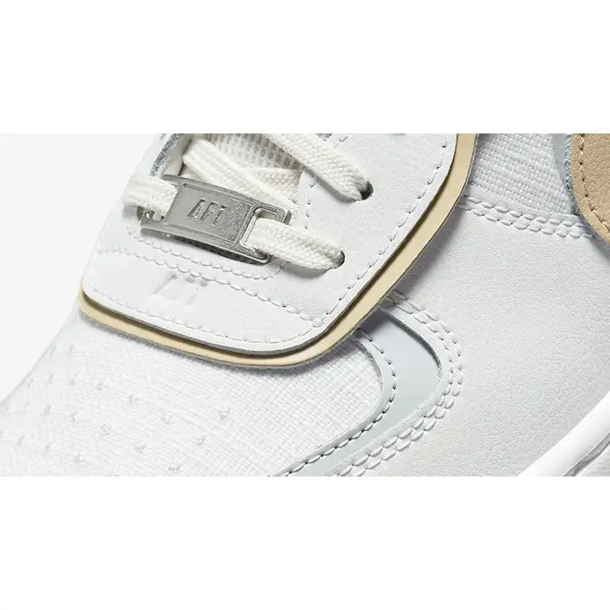 Nike Nike Reflective Stretch Jersey Leggings Shadow Sail Tan DV7449-100 Detail