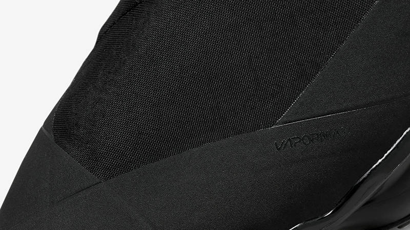 Nike VaporMax Moc Roam Triple Black DZ7273-001 Detail