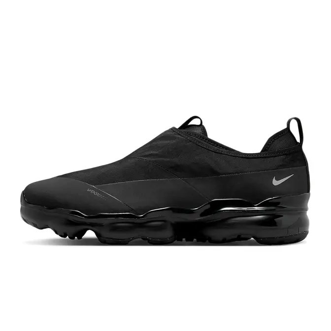 Nike Air Max 270 “Triple Black” Closer Look