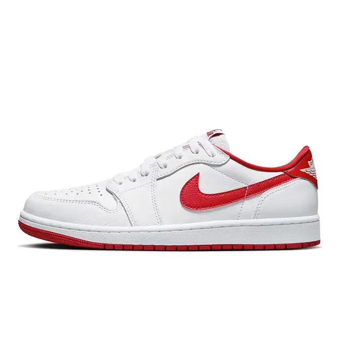 Nike retro 1 hot sale red and white