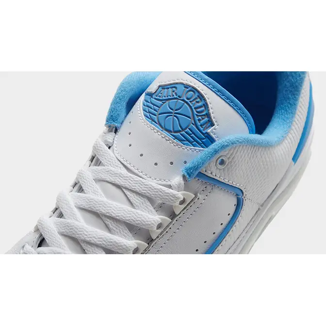 Broderie Nike Jordan au dos UNC DV9956-104 Detail