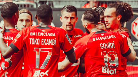 Balenciaga x Stade Rennais F.C. Is the Football and Fashion Collab We Didn't See Coming Balenciaga x Stade Rennais F.C. Is the Football and Fashion Collab We Didn't See Coming