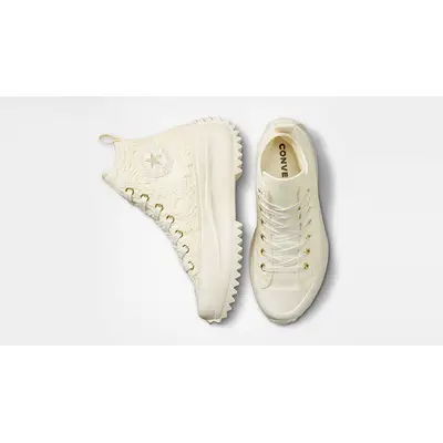 Converse Converse W Stacked Logo Left Ches 10018270-A01 Egret Gold A06113C Top