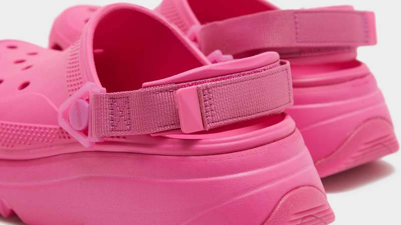 Crocs Hiker Xscape Clog Pink Closeup