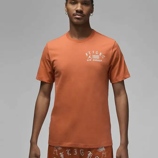 Light orange outlet nike shirt