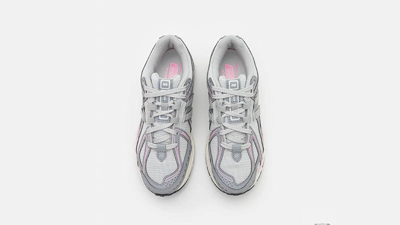 New Balance 1906R Grey Pink middle
