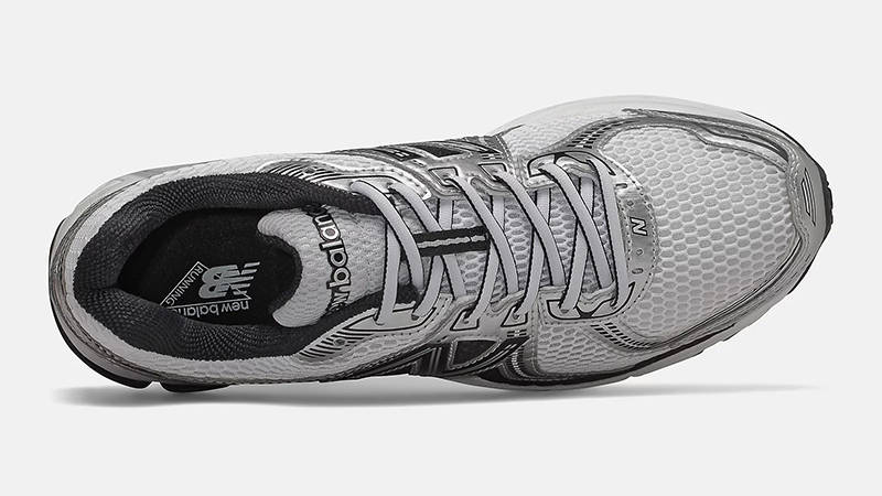 New Balance 860v2 White Team Royal ML860XD Top