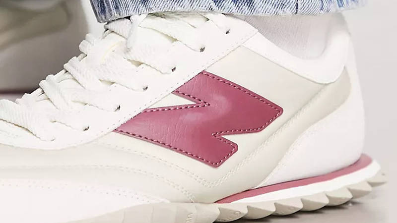 New Balance RC30 White Burgundy Detail