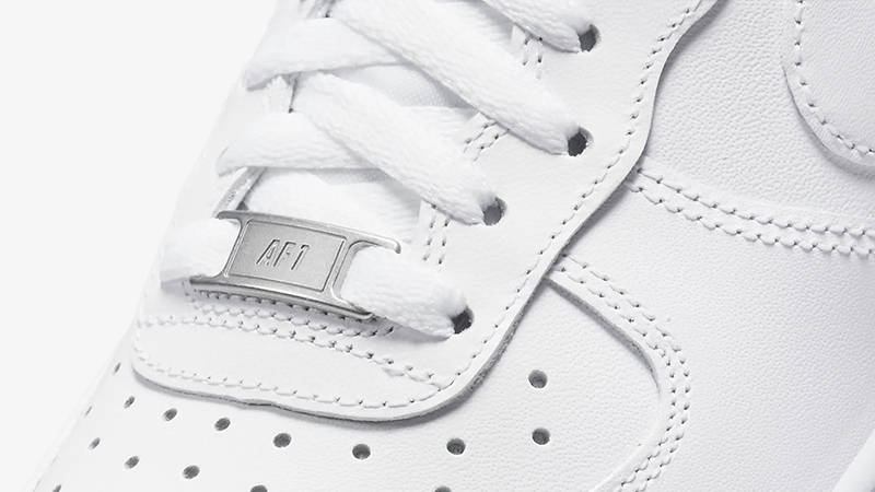 Nike Air Force 1 Low FlyEase Triple White DX5883-100 Detail